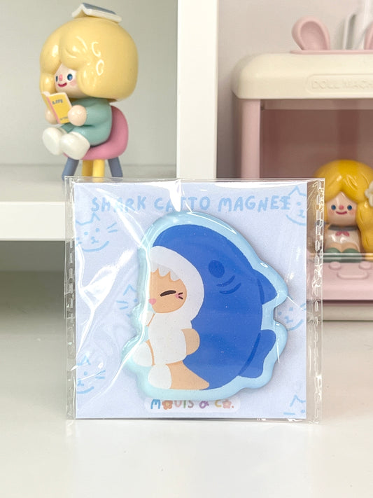 Shark Catto Glitter Magnet