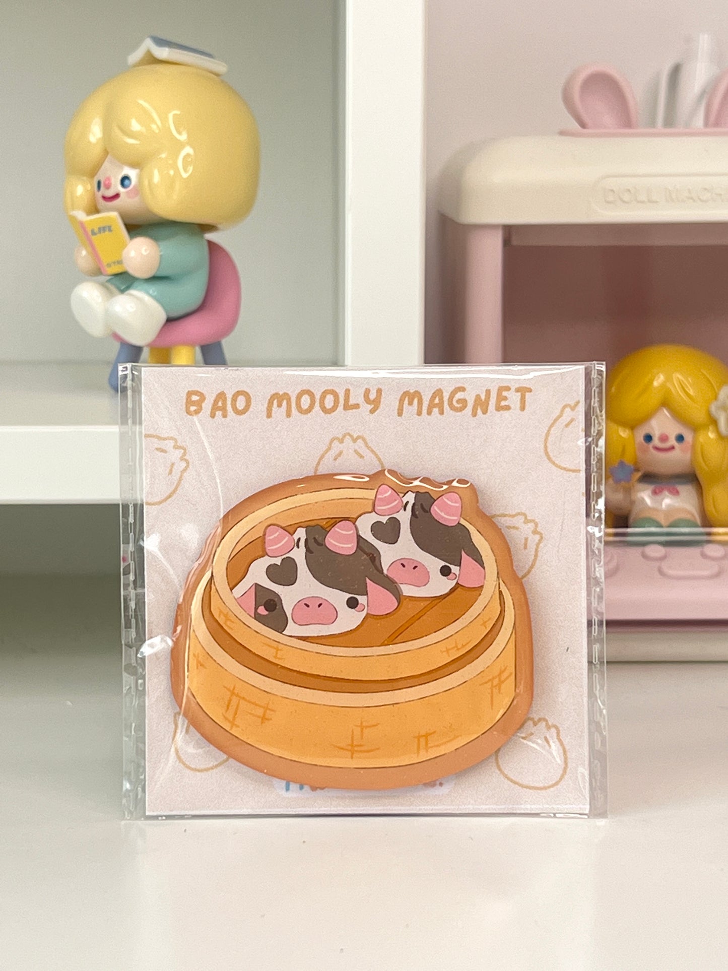Mooly Bao Glitter Magnet